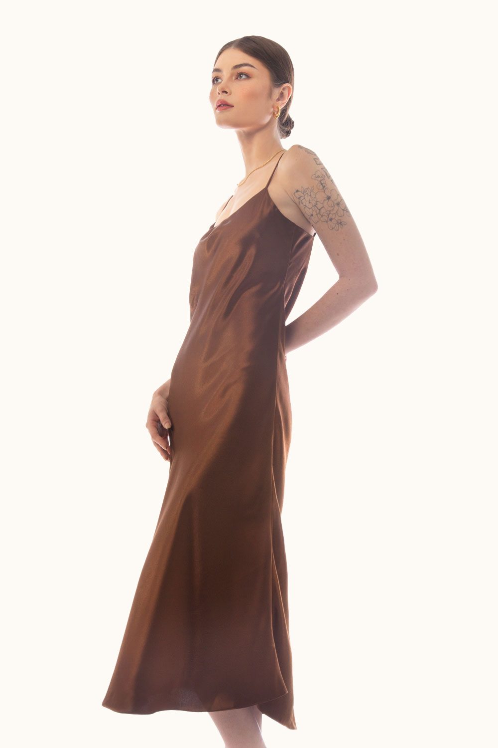 Đầm Midi Chất Satin Blair Daphale