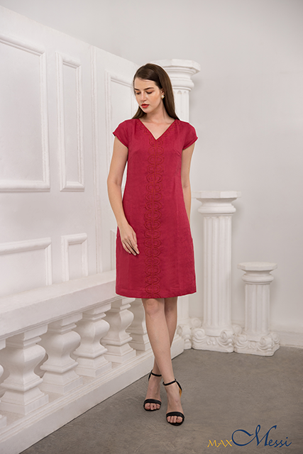 [HCM]Đầm linen thêu hoa văn THERON - MaxMessi
