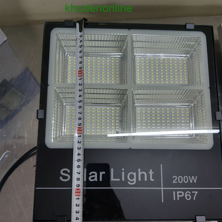 Đèn năng lượng mặt trời PHA 200W (4 khoang)