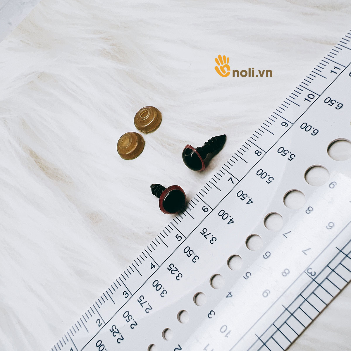 Mắt thú màu nâu an toàn cho bé (1 đôi)