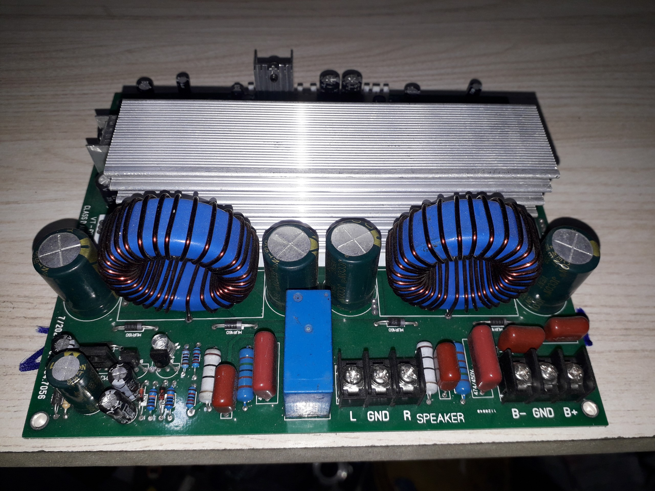 Mạch công suất class D 2 kênh stereo 1000Wx2