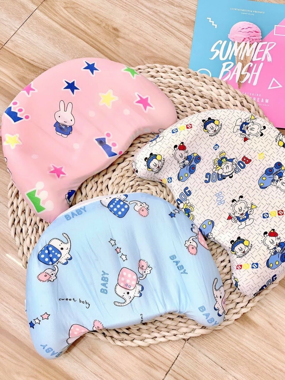 Gối cao su chống méo đầu cho bé