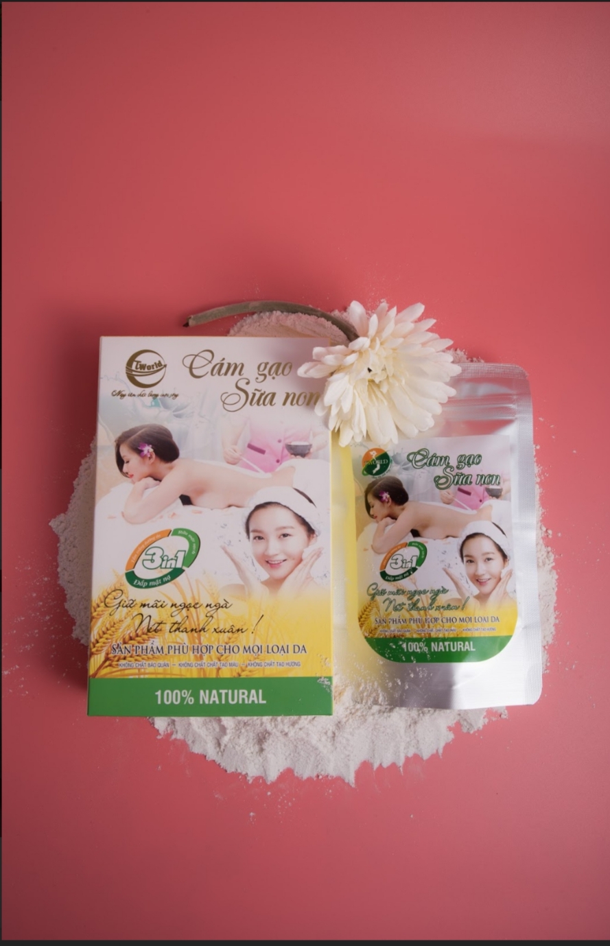 Cám gạo sữa non 3 in 1 TWORLD