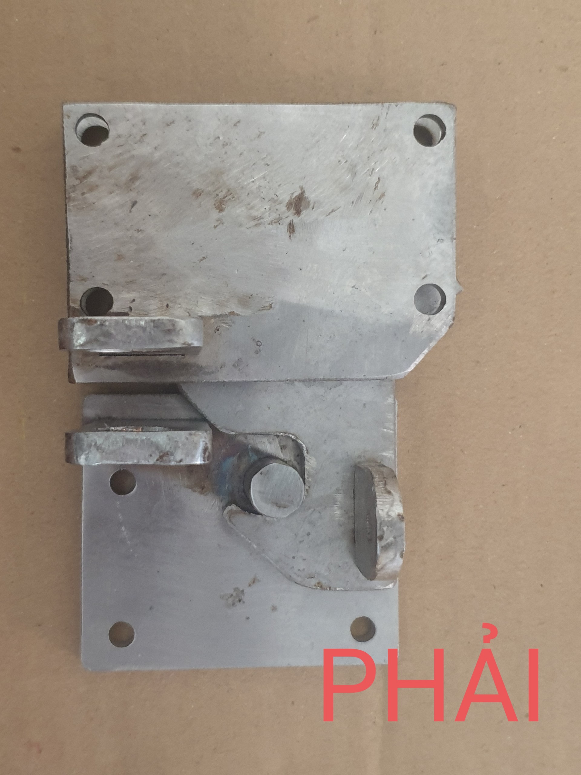 Chốt cổng inox tự gài cho cửa lùa -