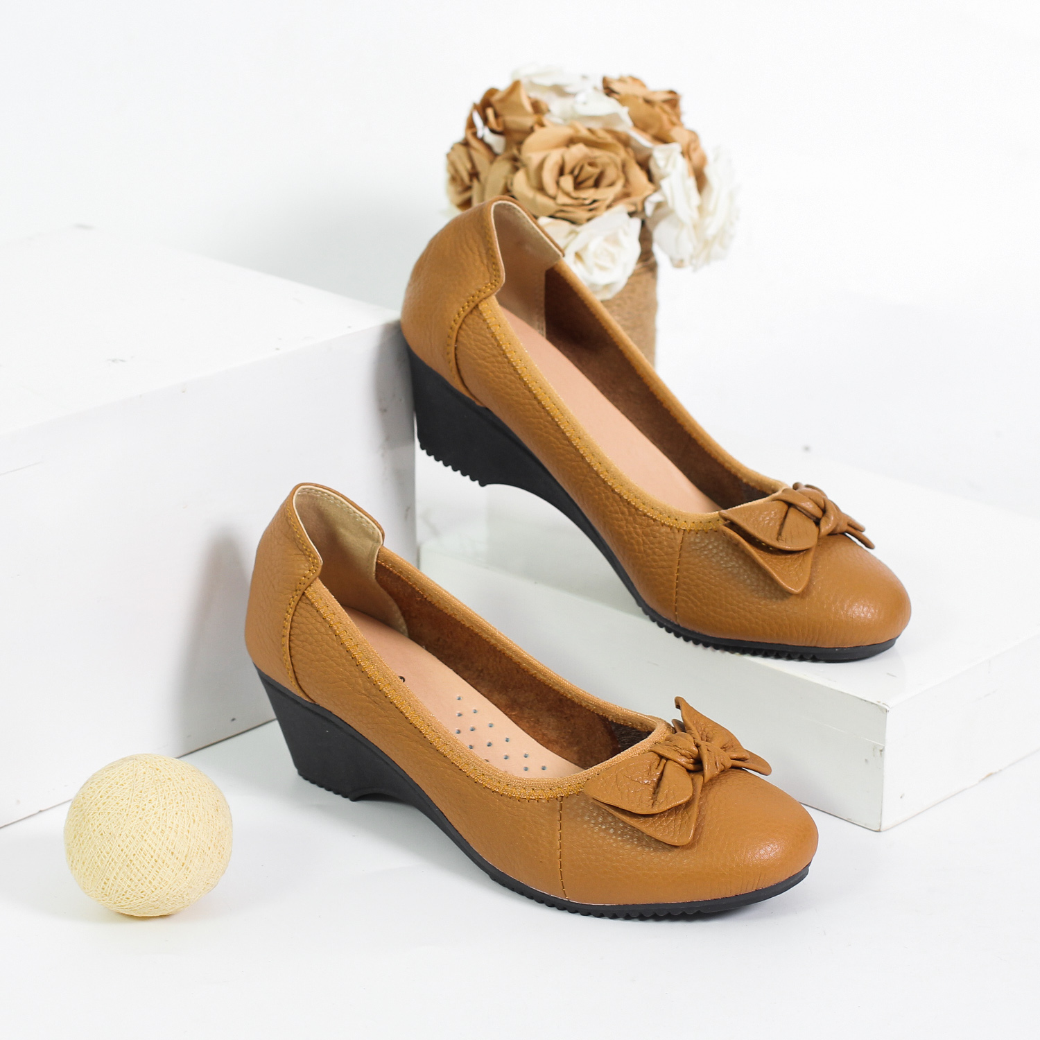 Giày Búp Bê Đế Xuồng 3cm Da Thật Êm Chân Pixie X461