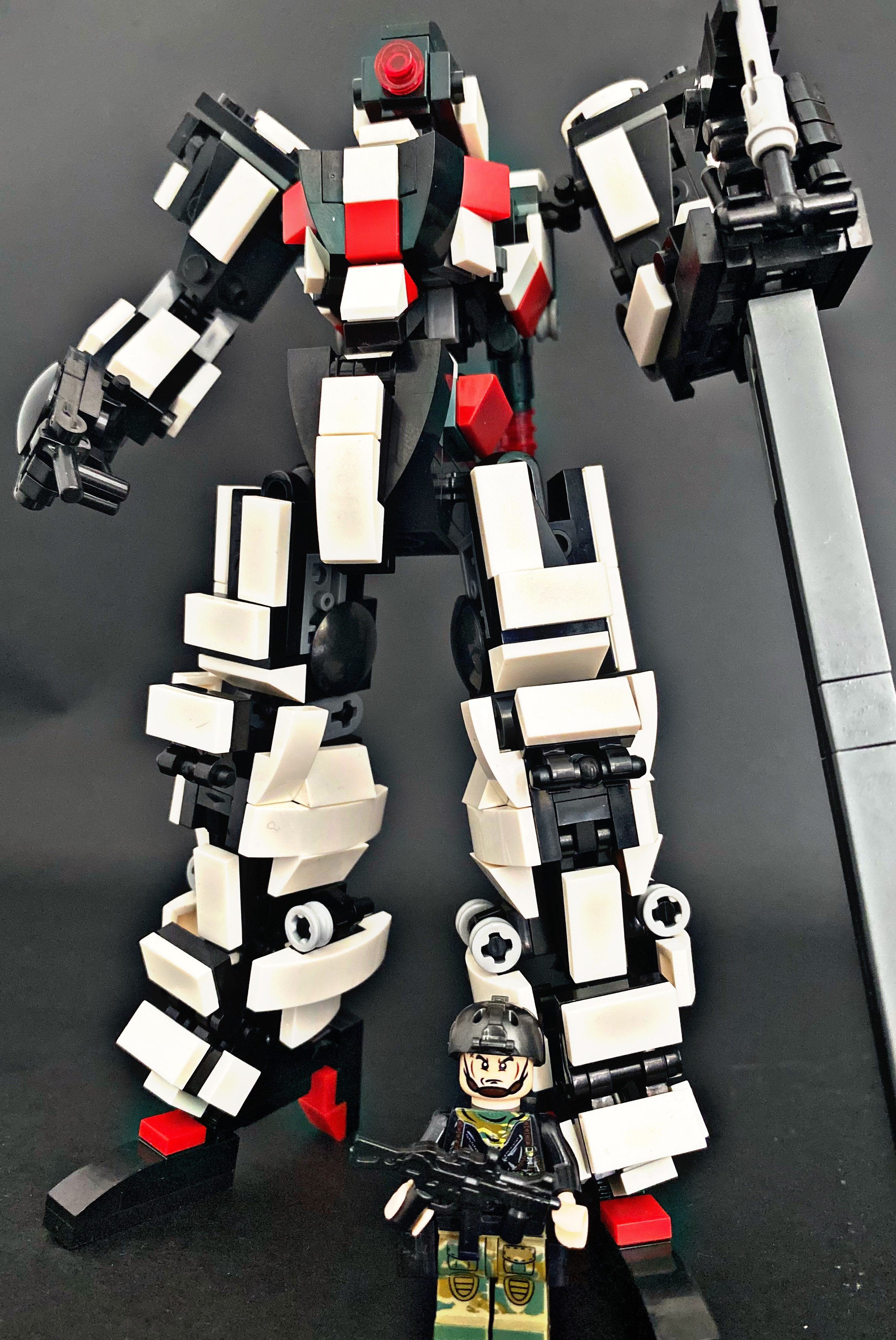Đồ chơi lắp ráp Lego Mech Robot Light