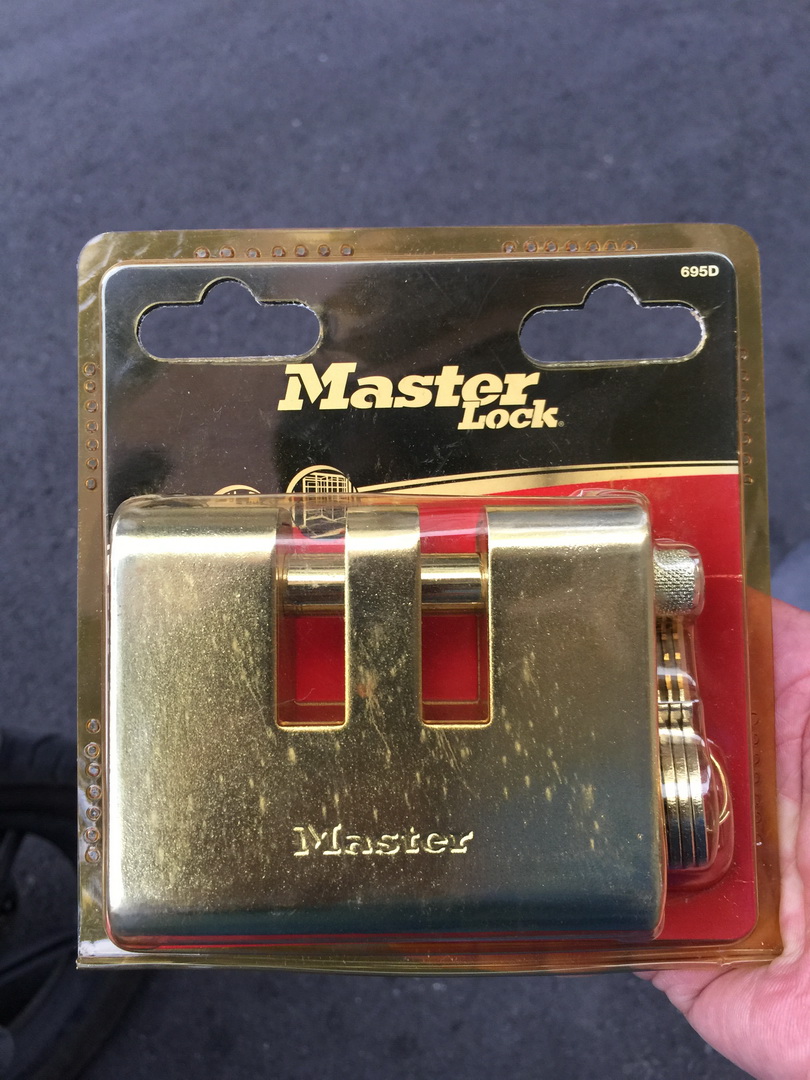 Ổ khóa cầu ngang Master Lock 695 D - MITISHOP