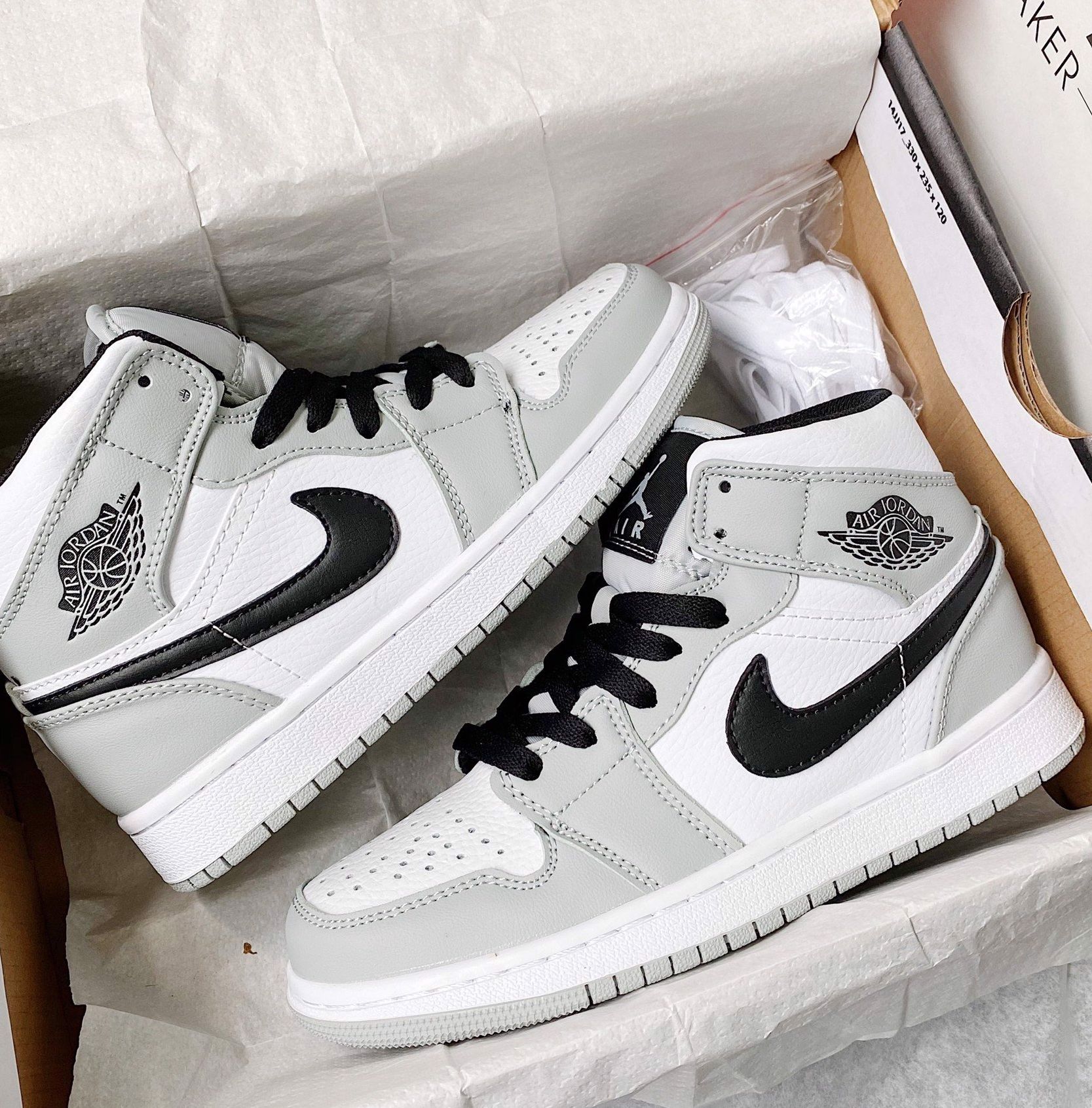 Giày thể thao sneaker giày jordan xám cổ cao nam nữ đủ size 36-43 hàng cao cấp