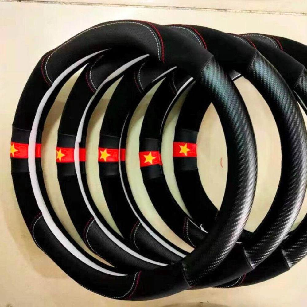 Bọc vô lăng cờ Việt Nam da PU phối da lộn- Bọc vô lăng cao cấp