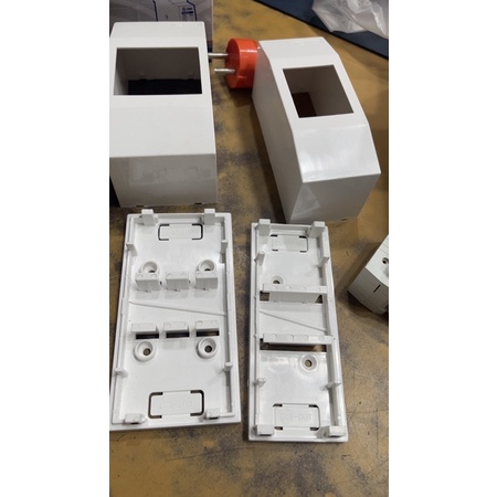 Hộp nổi chứa MCB (CB tép) 1 pha, 2 pha, 6 pha sino