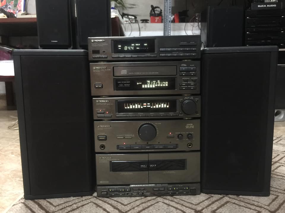 Pioneer P0-P700