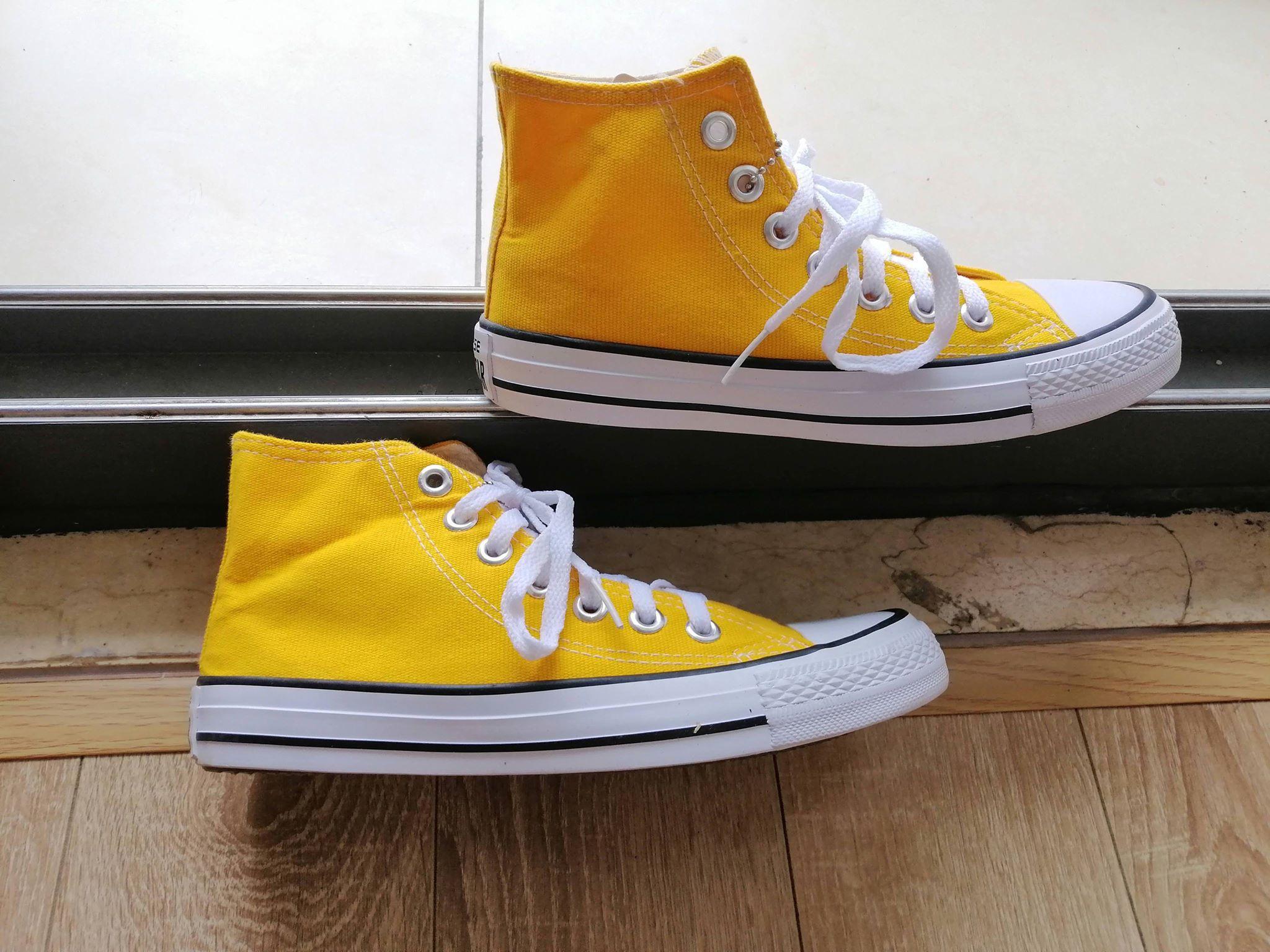 Converse Classic Vàng cao size từ 35-40