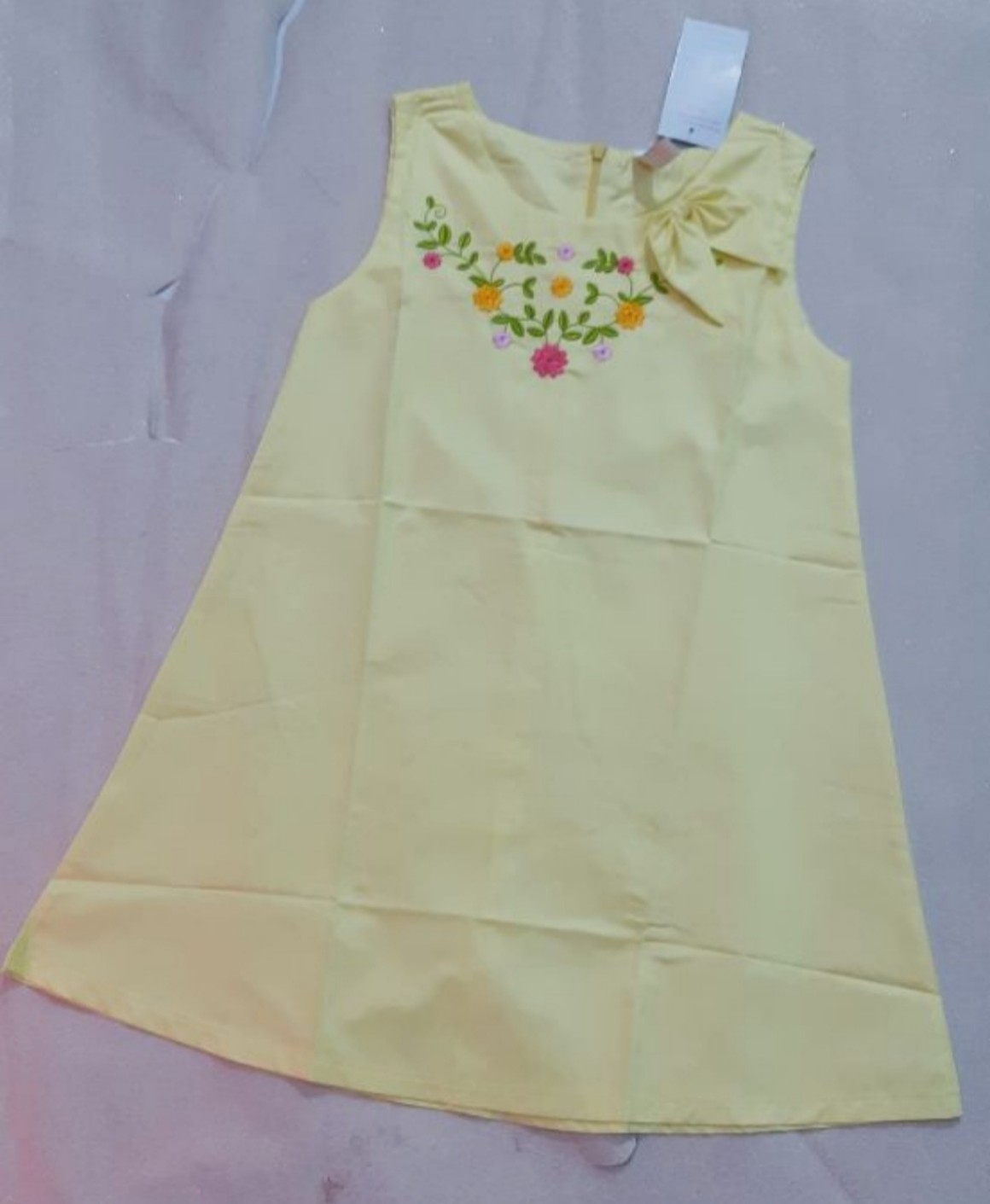 Đầm chữ A thêu hoa size đại cho bé gái