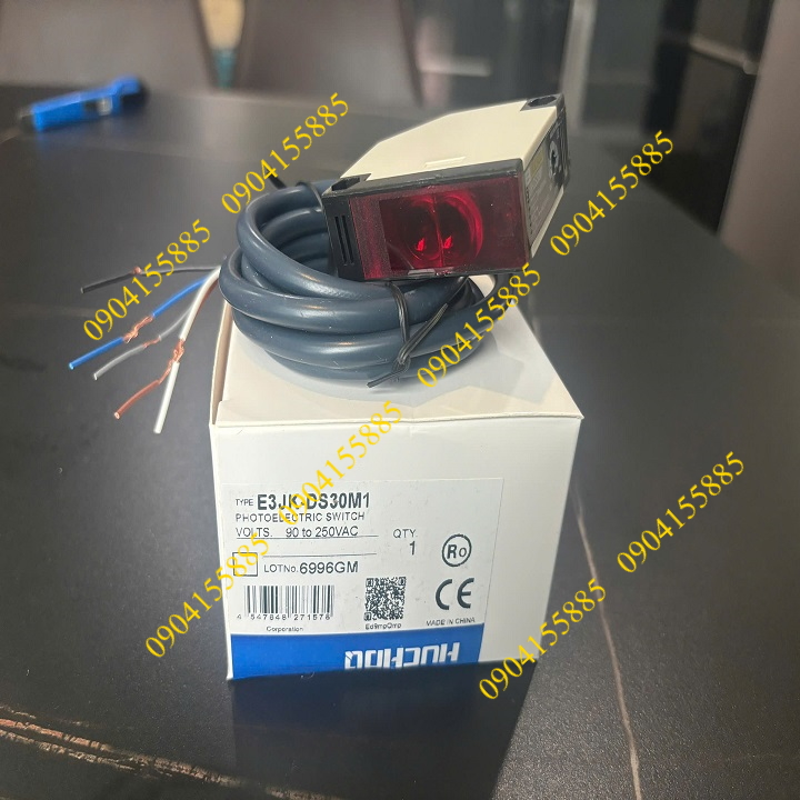 Cảm biến quang E3JK-DS30M1 (90-250VAC)