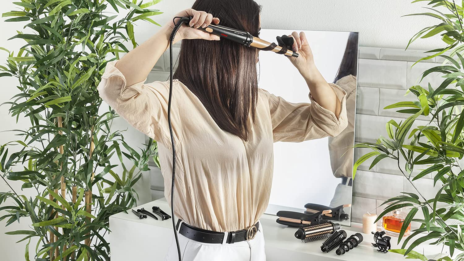 Rowenta CF423 Infinite Looks 14-in-1 Multistyler | Ceramic Coating | Cool Tip | Includes Styling Attachments (Hair Straightener/Crepe Iron/Curling Iron/Hot Air Brush) and Accessories | Black/Copper
