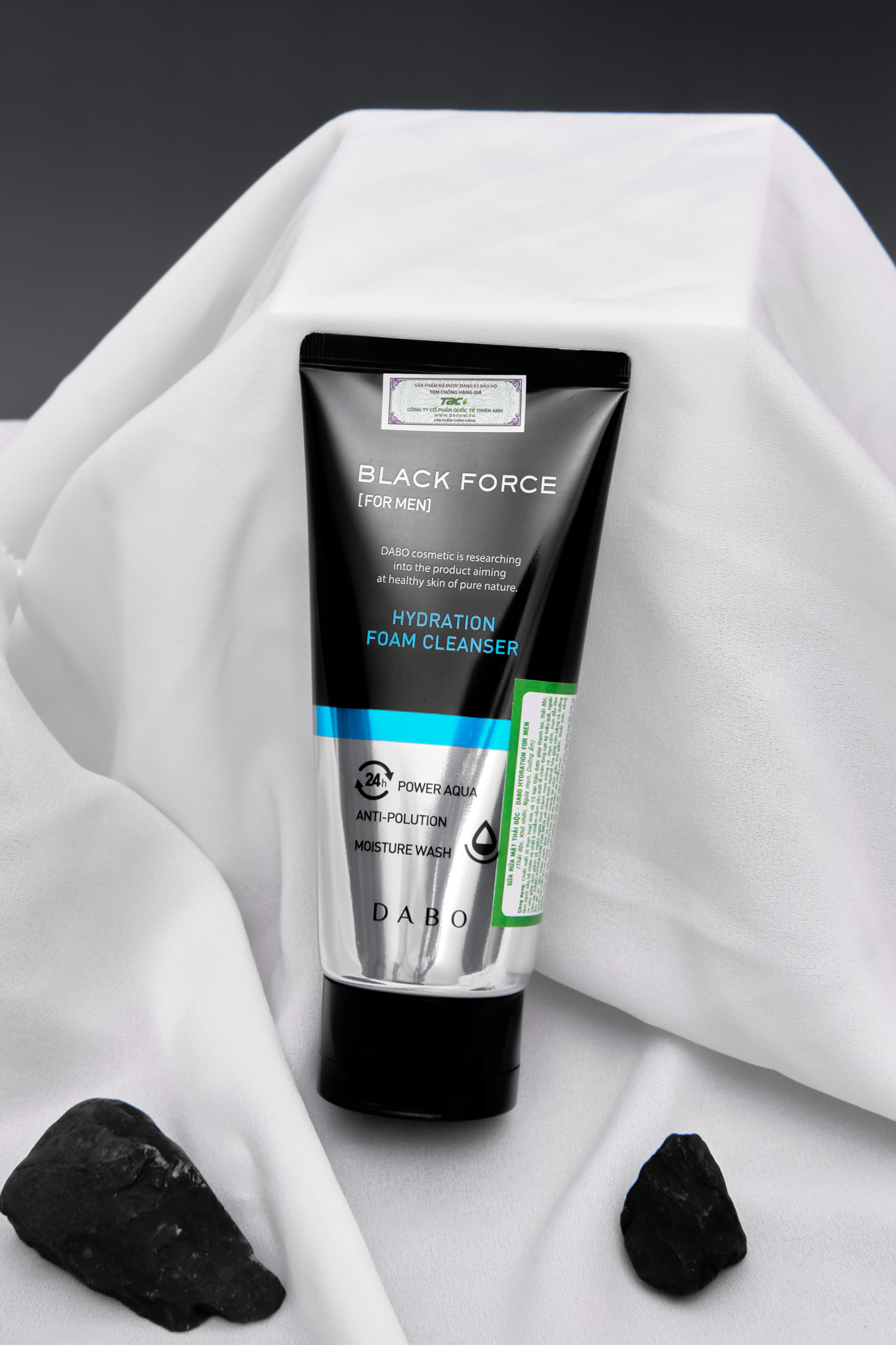 Sữa rửa mặt thải độc Hàn Quốc dành cho nam Dabo Hydration For Men 120ml