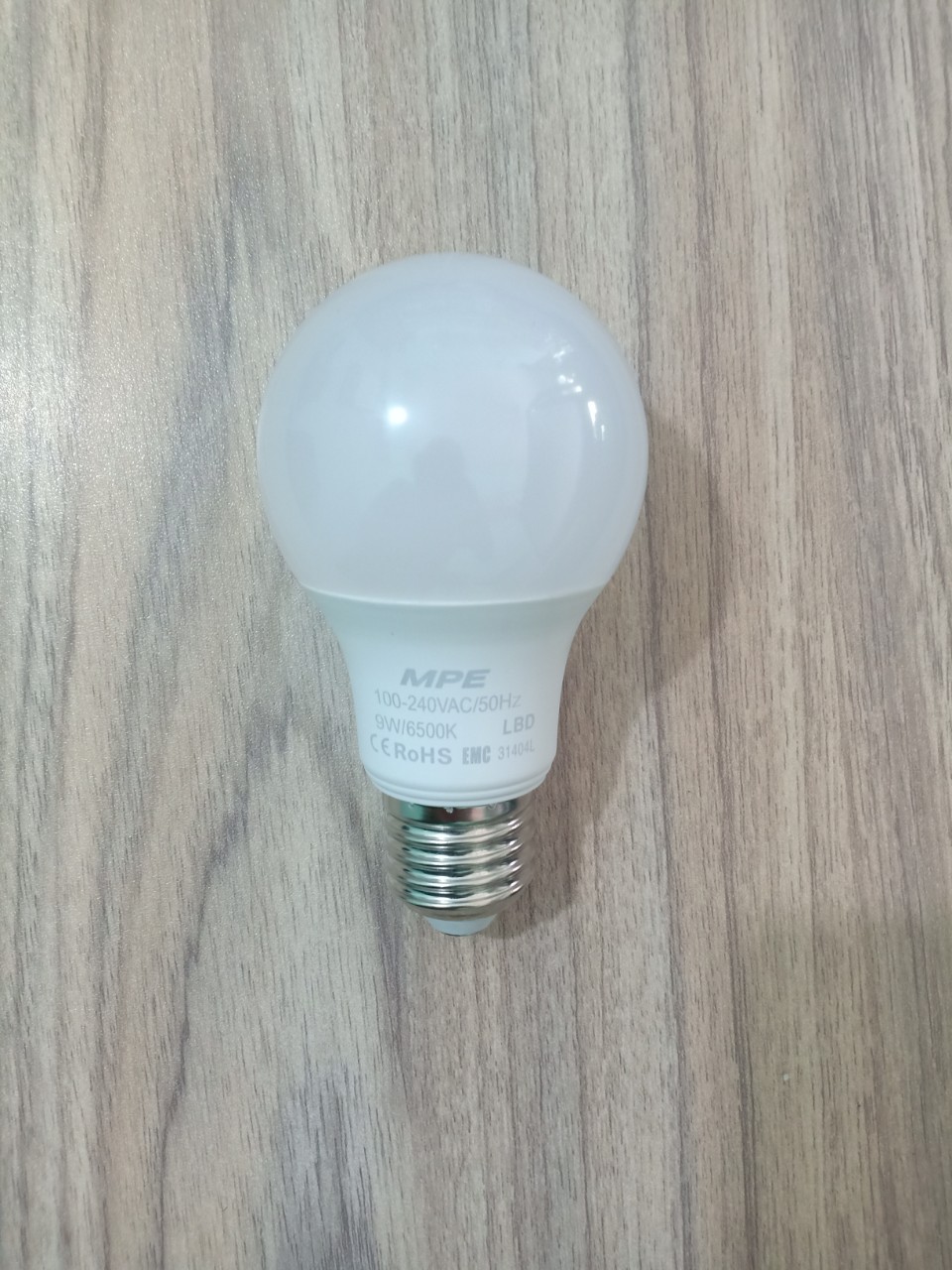 Đèn led bulb 9w MPE Bảo Hành 2 Năm