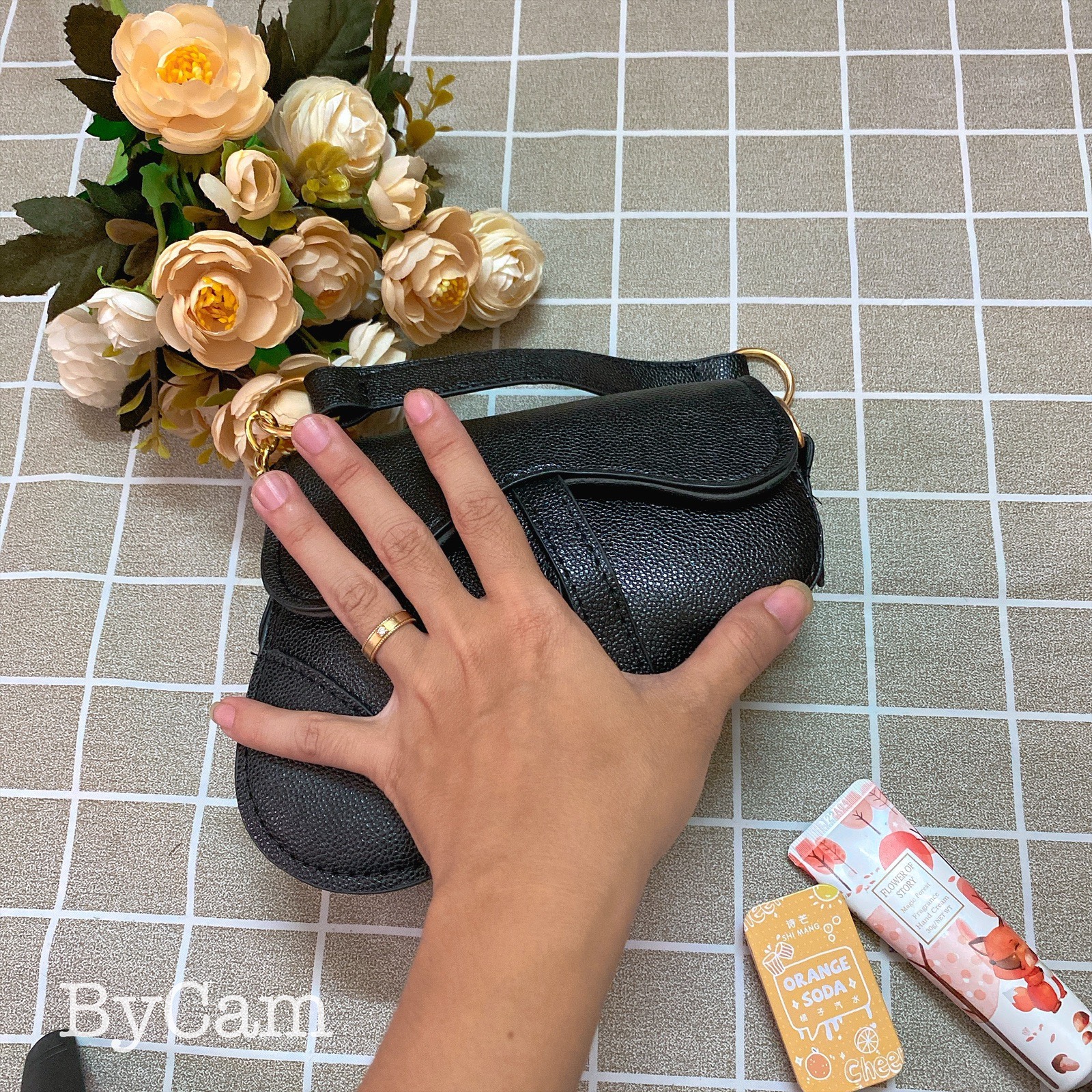 Túi Xách Yên Ngựa Mini