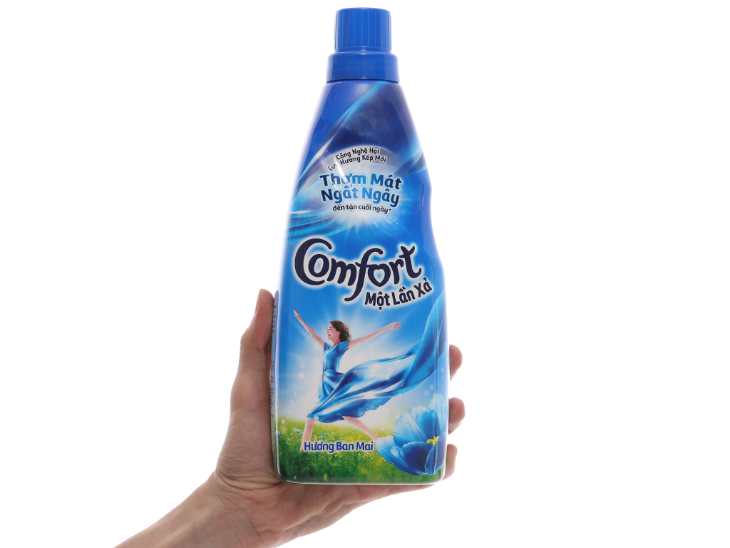 Nước xả vải Comfort đậm đặc hương ban mai chai 800ml