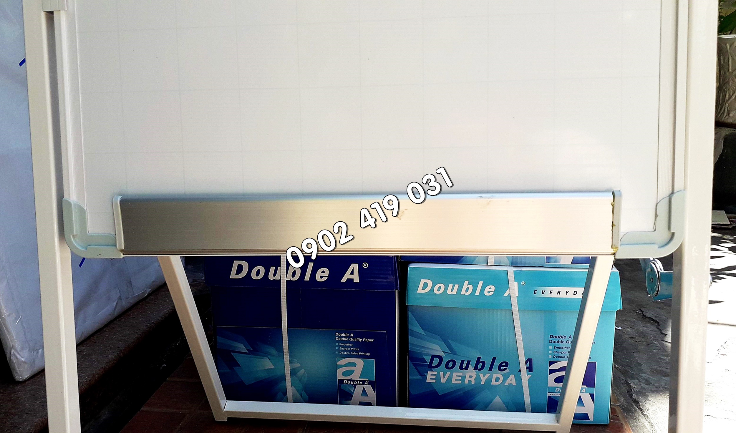 Bảng Flipchart Chân Gấp DQ Board 40 x 60cm
