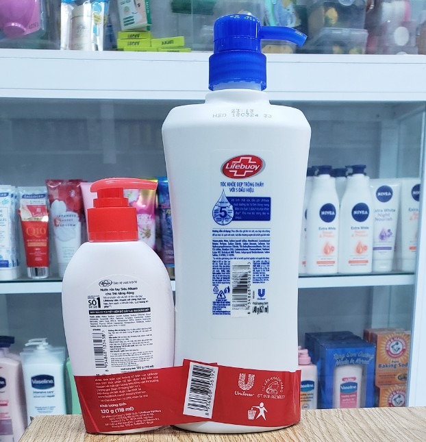 Dầu gội Lifebuoy tóc dày óng ả 621ml