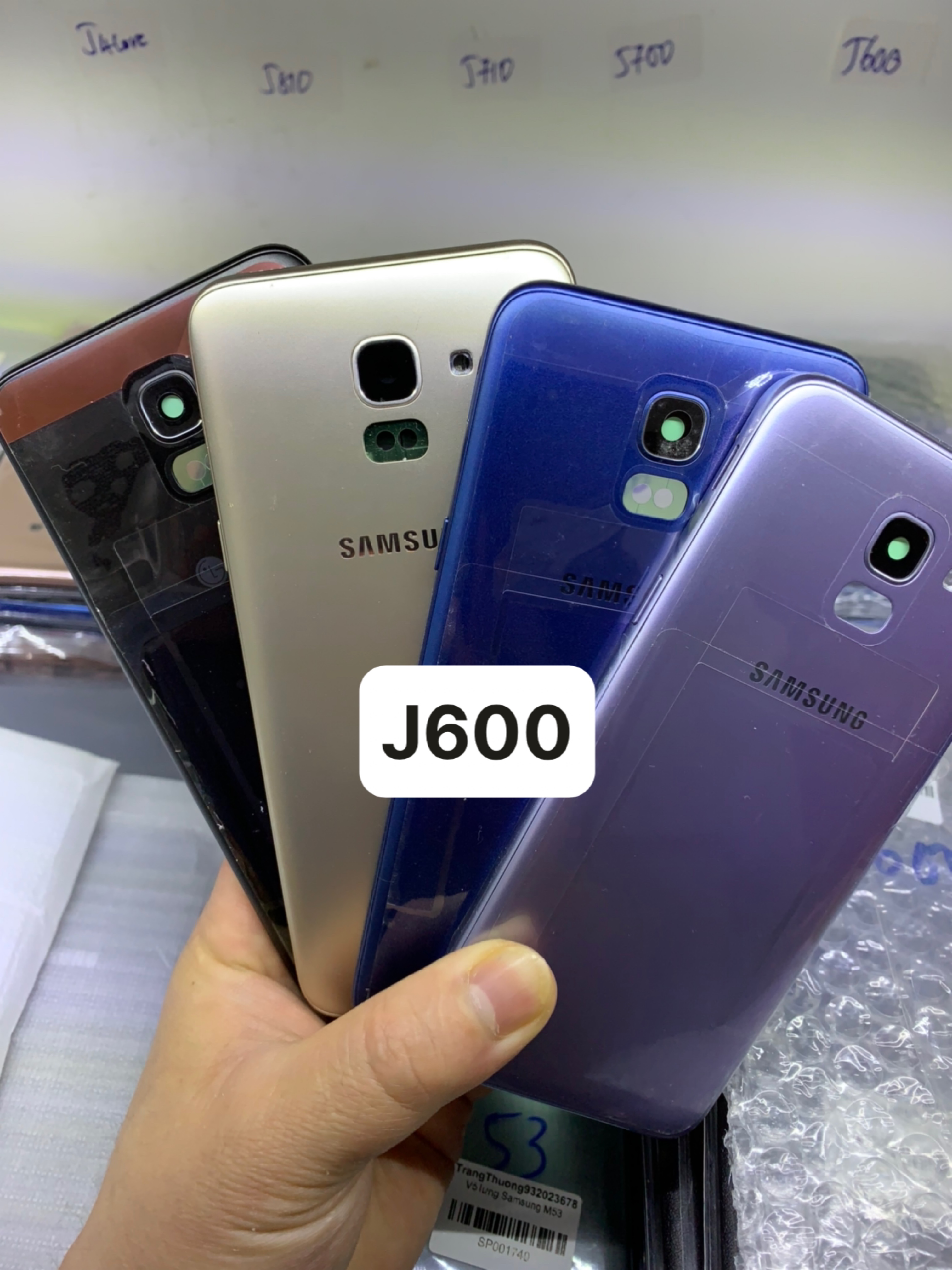 Bộ vỏ Sam sung J6 2018 / J600 - (gồm lưng, sườn và đủ phím bấm)