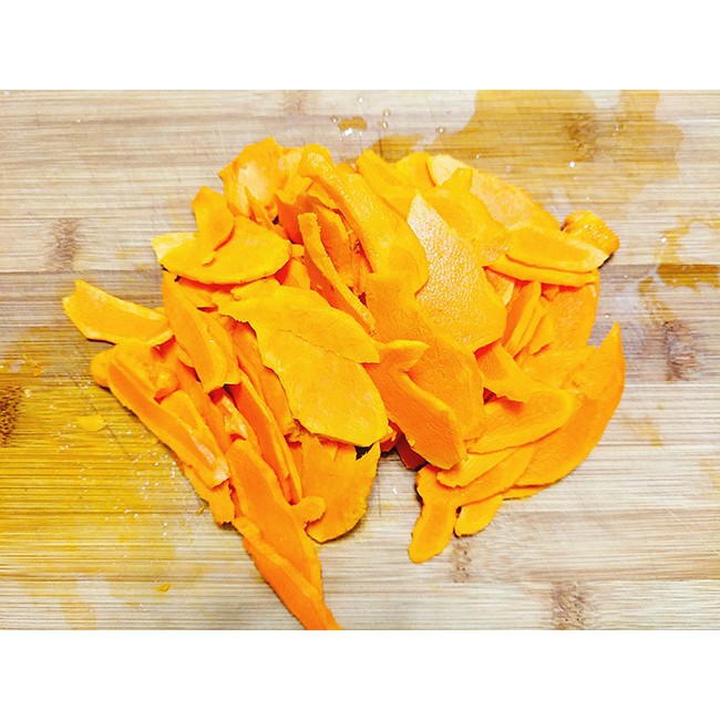 Mứt nghệ Huế thơm ngon 500g