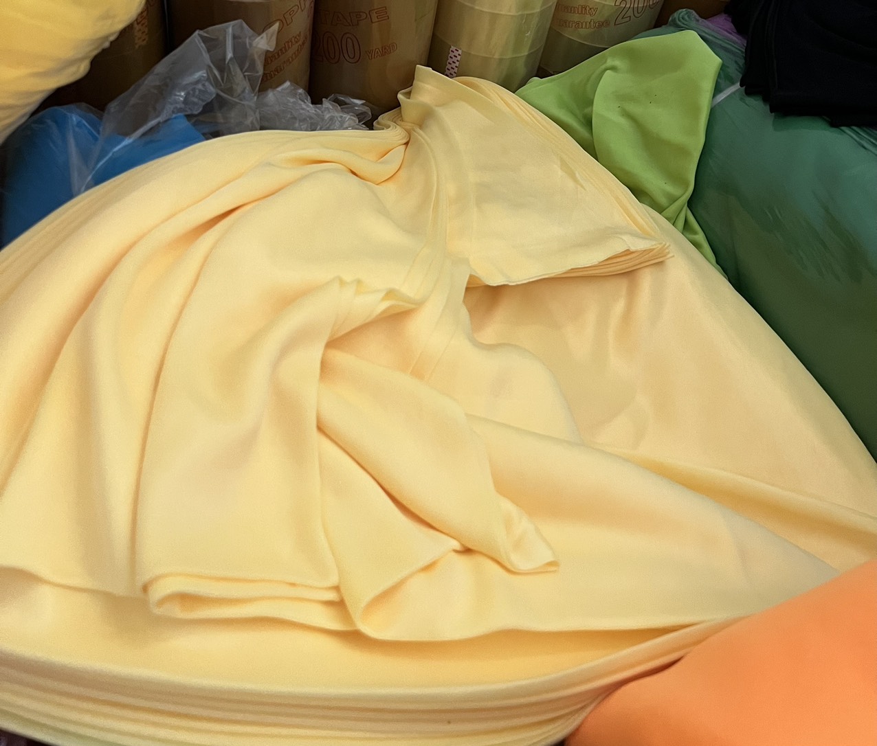 VẢI LÓT LƯỚI (LƯỚI BÓNG)- GIÁ 1 MÉT TỚI.