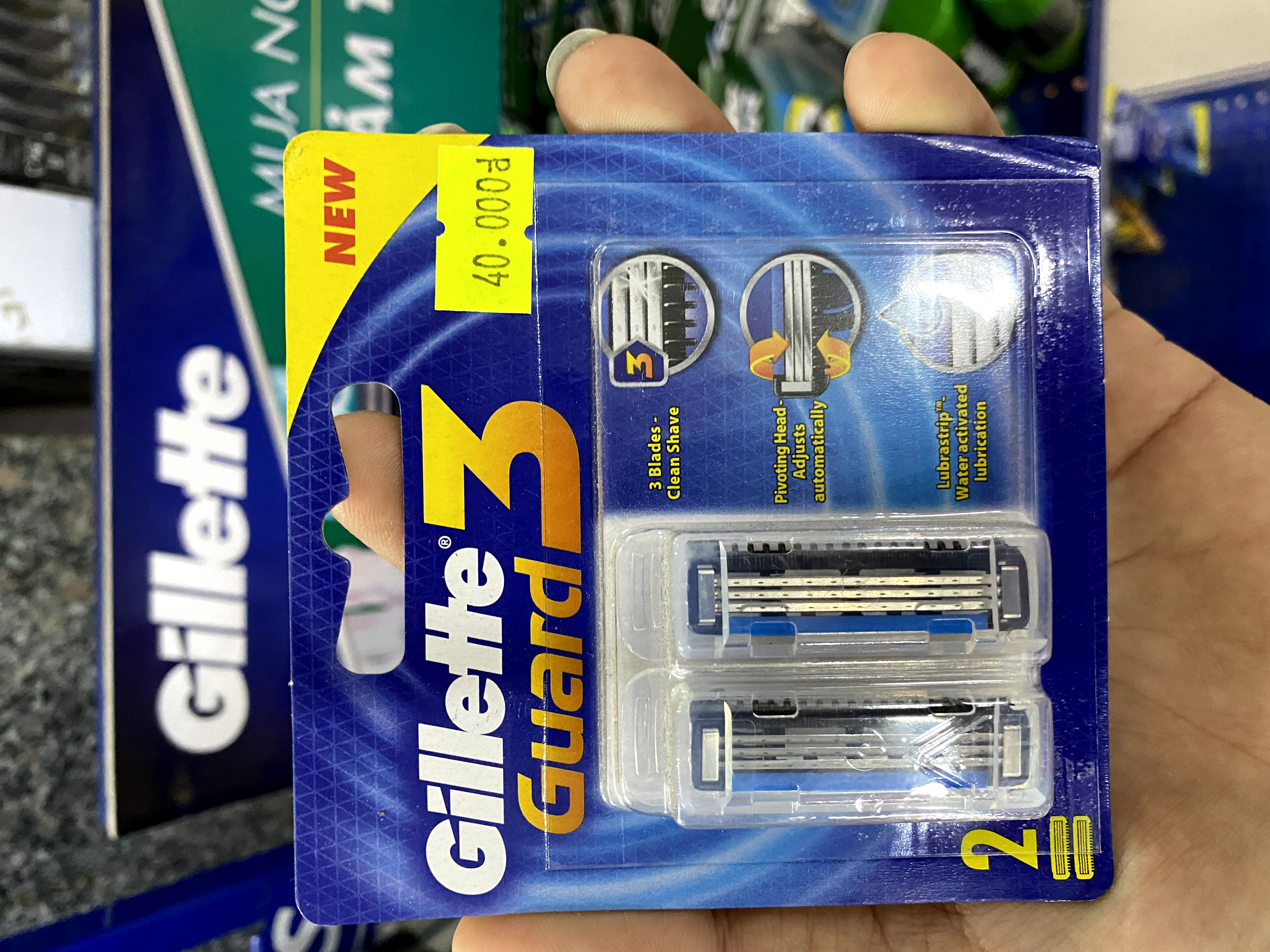 [Chính hãng] Dao cạo râu 3 lưỡi Gillette Guard 3 (Gồm: 1 tay cầm và 2 đầu cạo)