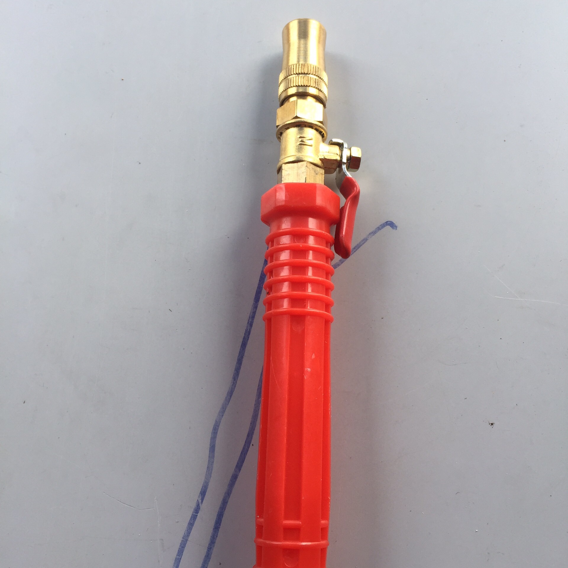 Tay cầm vòi xịt thẳng đầu ren 17mm tặng kèm đầu chuyển ra ống 12mm sử dụng xịt rửa xe
