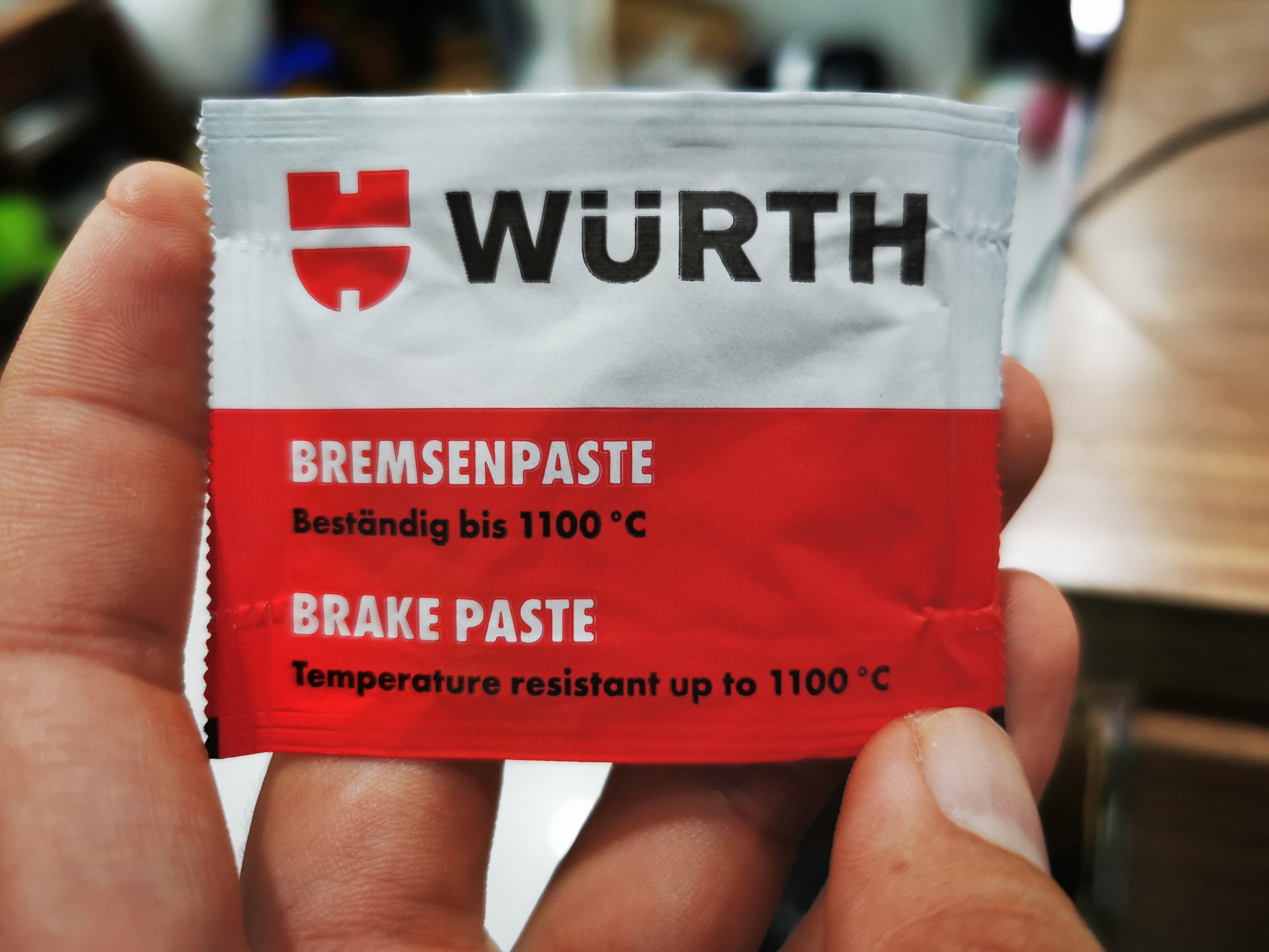 Mỡ Bò Tra Má Phanh Wurth Brake Paste Gói 5.5g