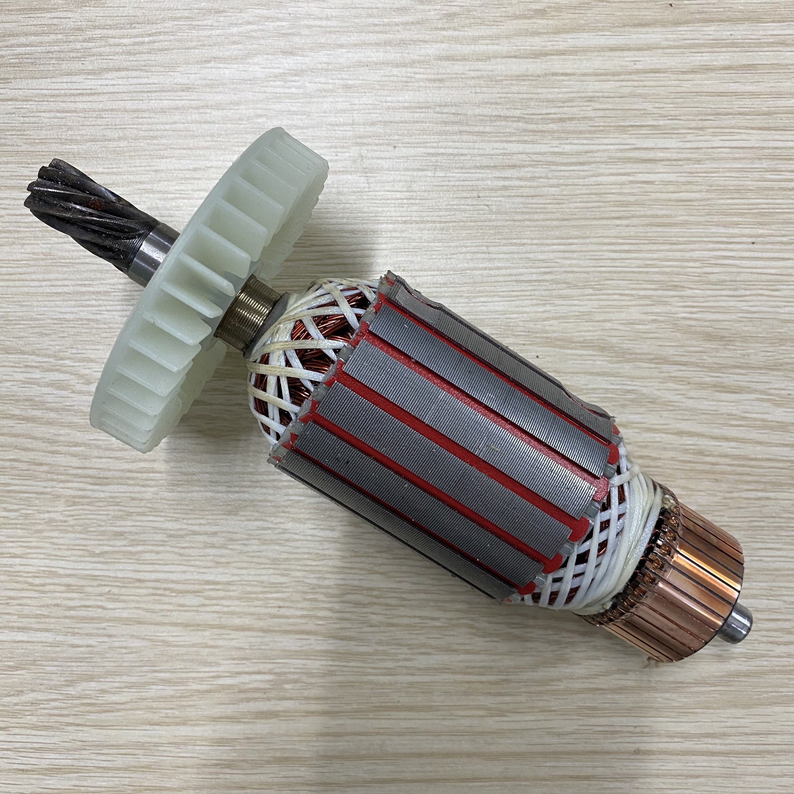 Rotor cắt sắt maktec 240 241 mt240 mt241 8 răng thân 54mm - tặng chổi than