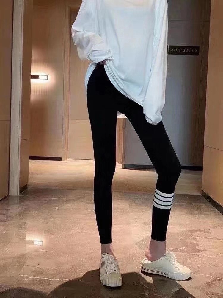 MS357 Quần legging thun tăm sọc ngang cá tính