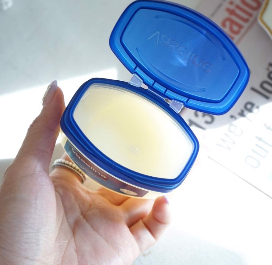[HCM]Sáp dưỡng ẩm Vaseline Original Healing Jelly (49g)