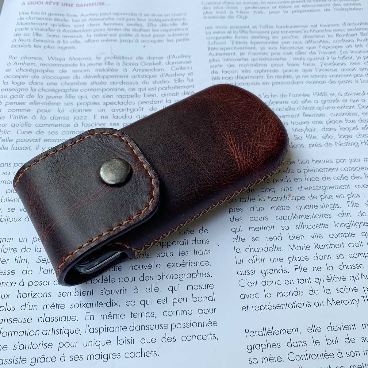 BAO DA THỜI TRANG DÀNH CHO MÁY NOKIA 8800 - ĐỒ DA BÒ CAO CẤP - ĐỒ DA HANDMADE