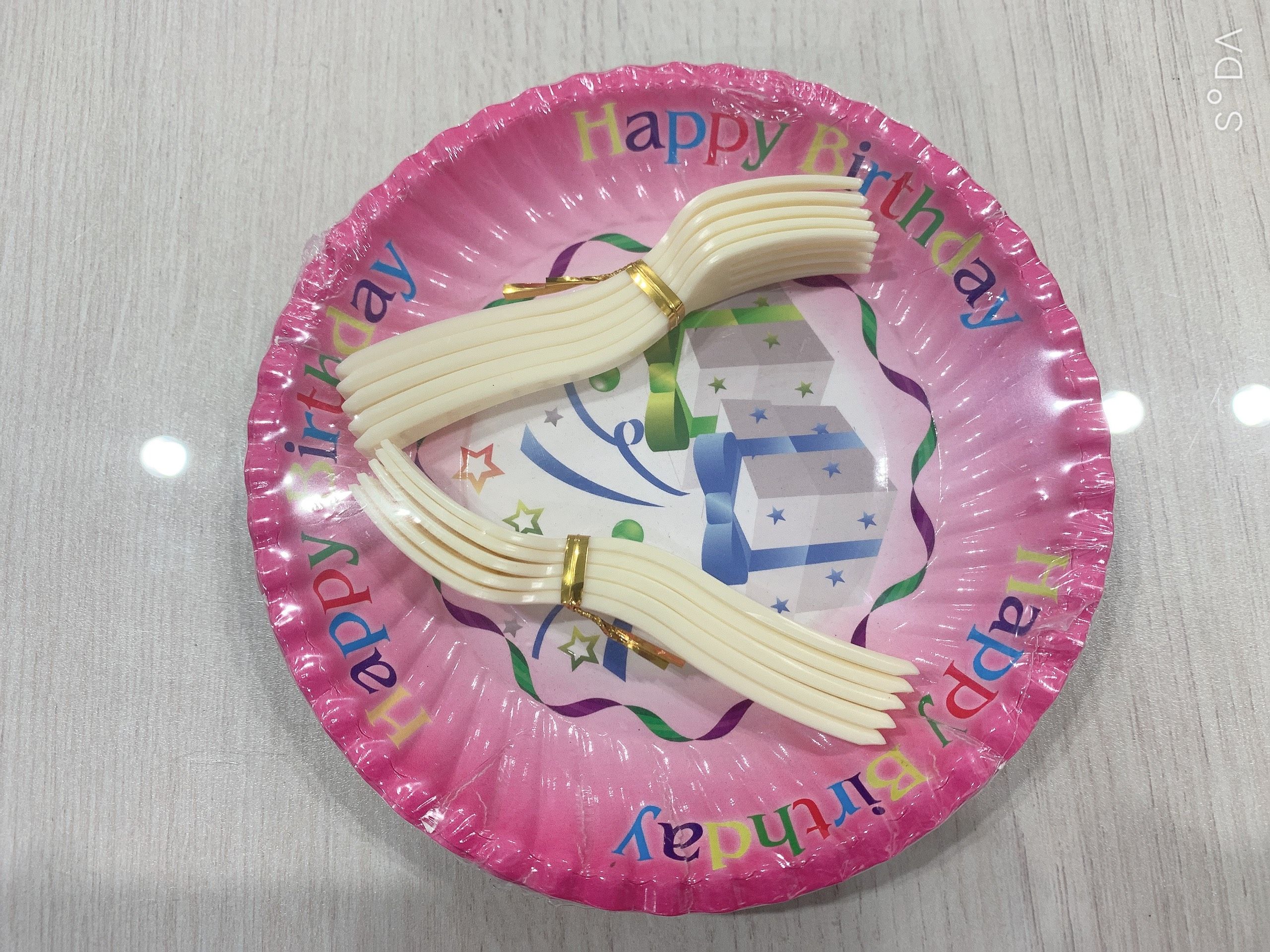 50 Đĩa giấy ăn bánh kem sinh nhật 16cm (nhiều mẫu)