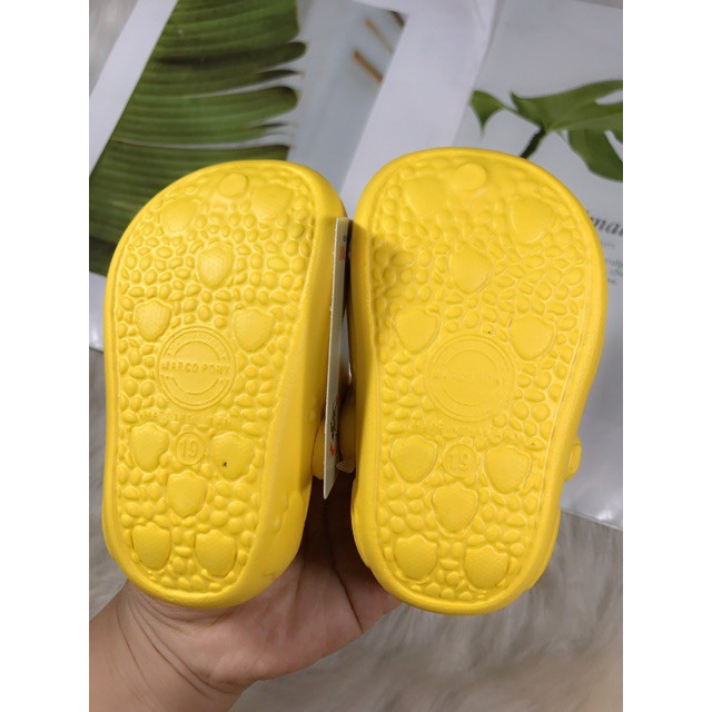 Dép sục vịt nhỏ siêu dễ thương cho bé. Thái Lan