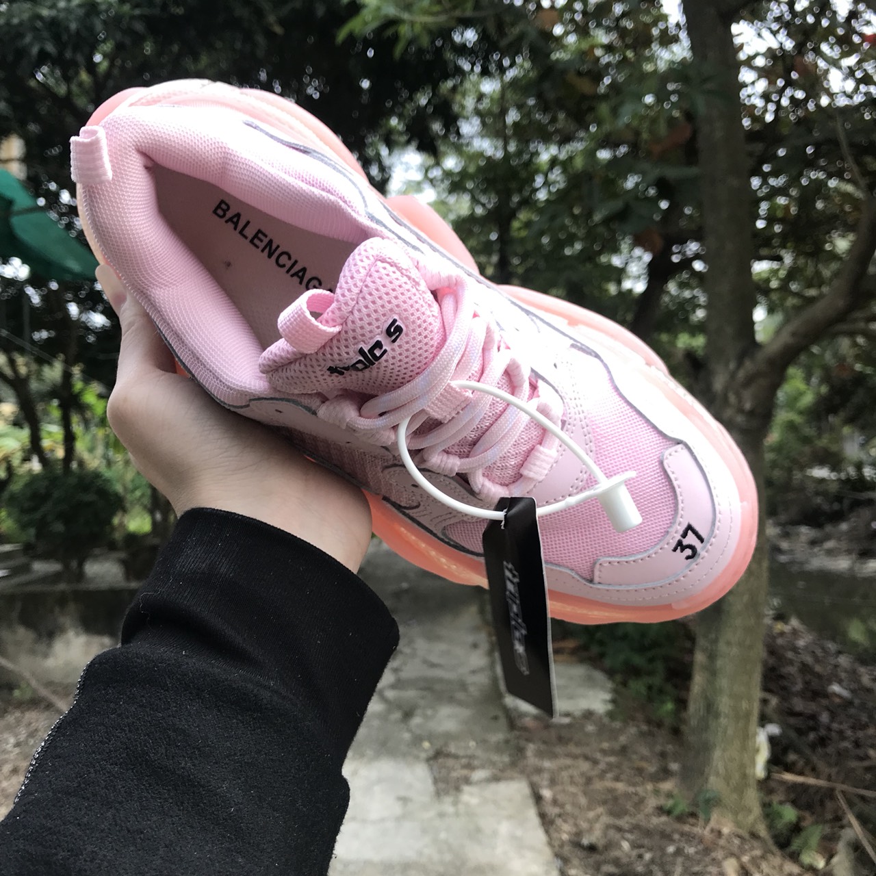 Giày thể thao Sneaker Ba len đế khí hồng đào