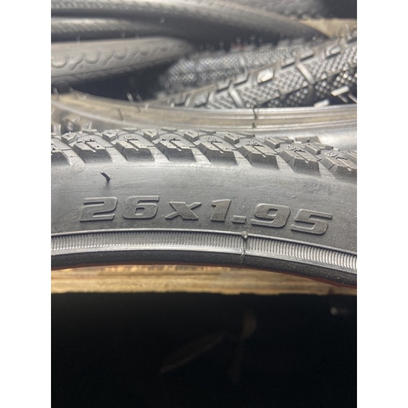 [HCM]Vỏ xe đạp 26x1.95 DRC