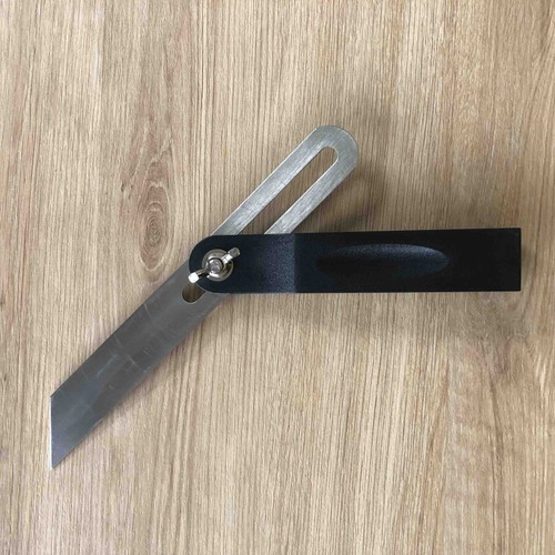 THƯỚC Ê KE VUÔNG STANLEY 46-825-0