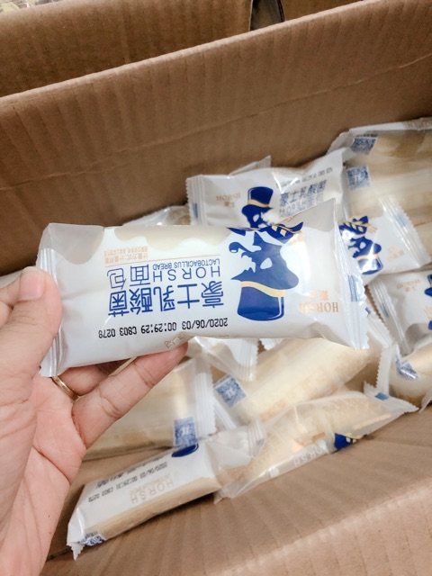 Bánh Sữa Chua Horsh Date Mới 500gam