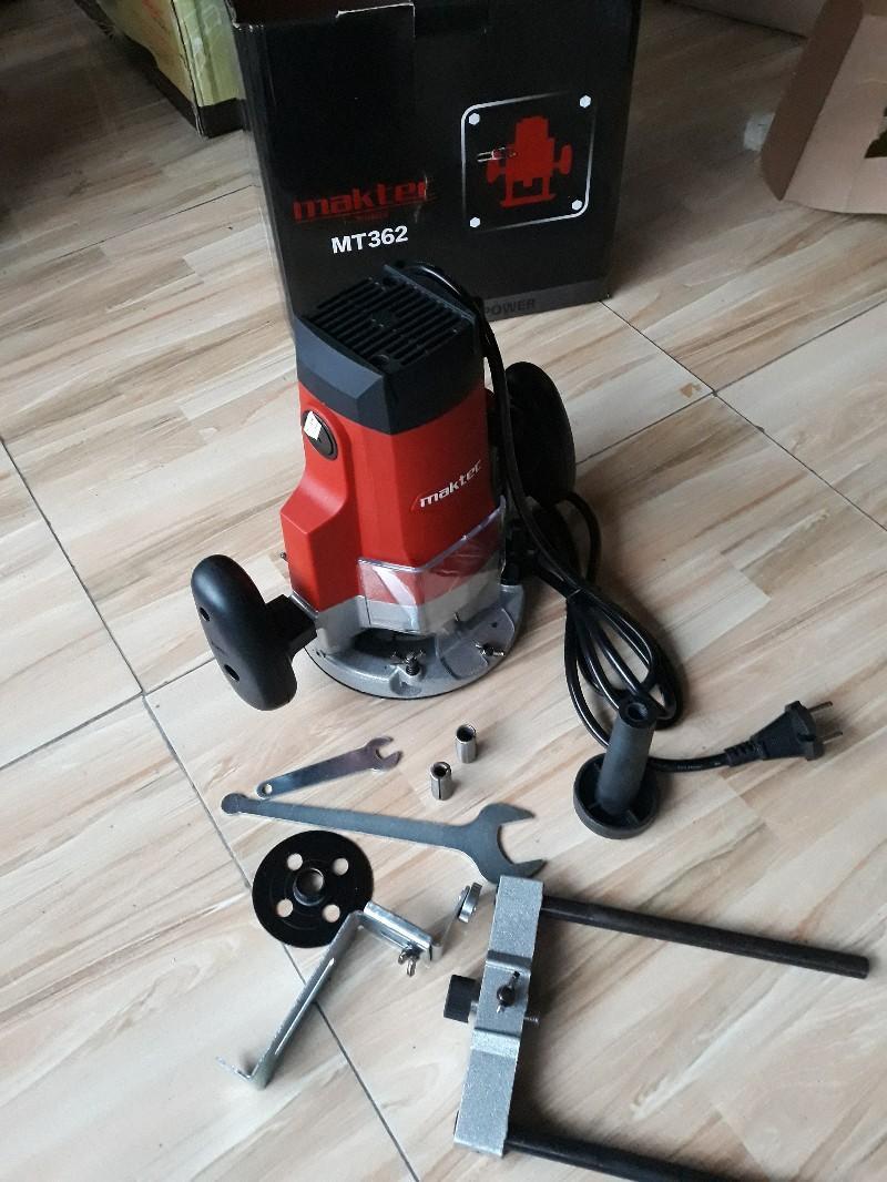 Máy Phay Maktec MT362 1650W