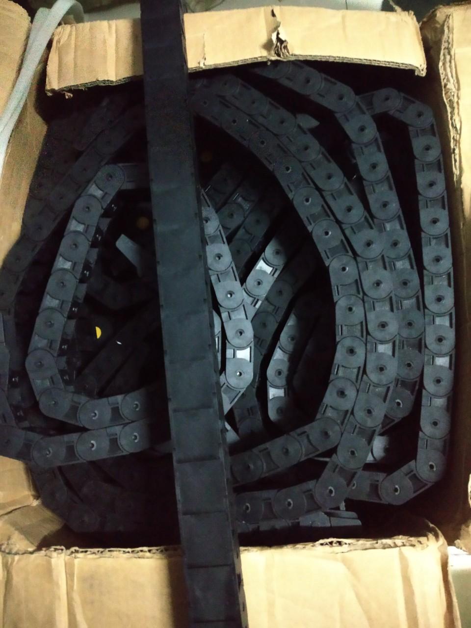 Máng xích điện 25 x 25