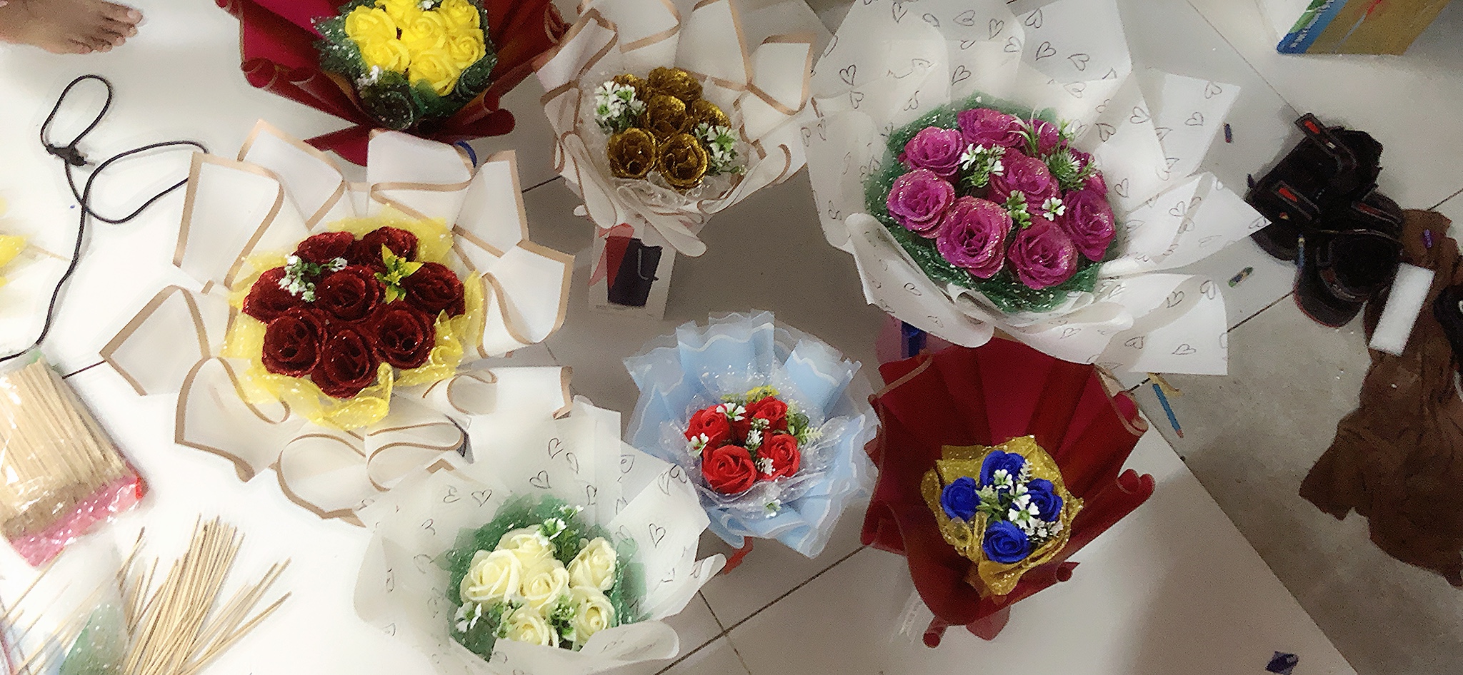 BÓ HOA HỒNG SÁP (7-15 bông)
