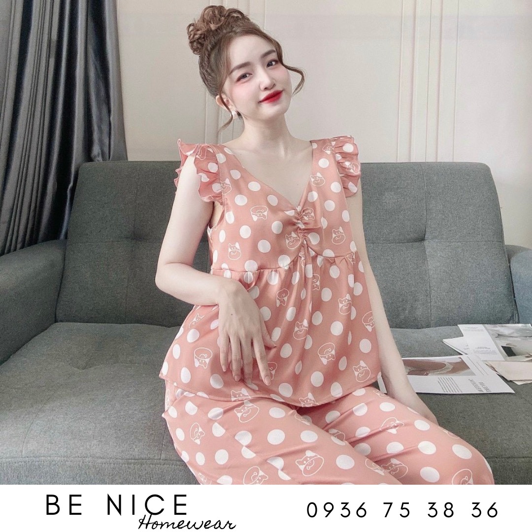 Set lụa dài mặc nhà cổ V tay bèo nhún ngực