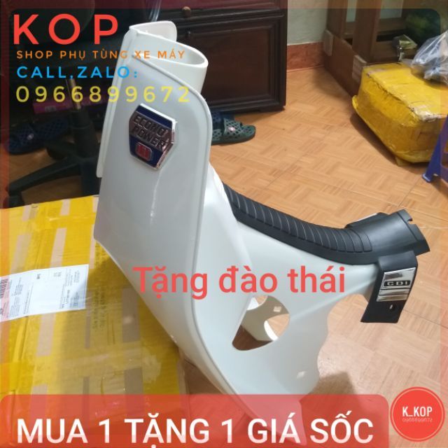Yếm xe dream tặng đào thái ,cánh yếm sẵn dải yếm cao su đen và cdi hàng l1