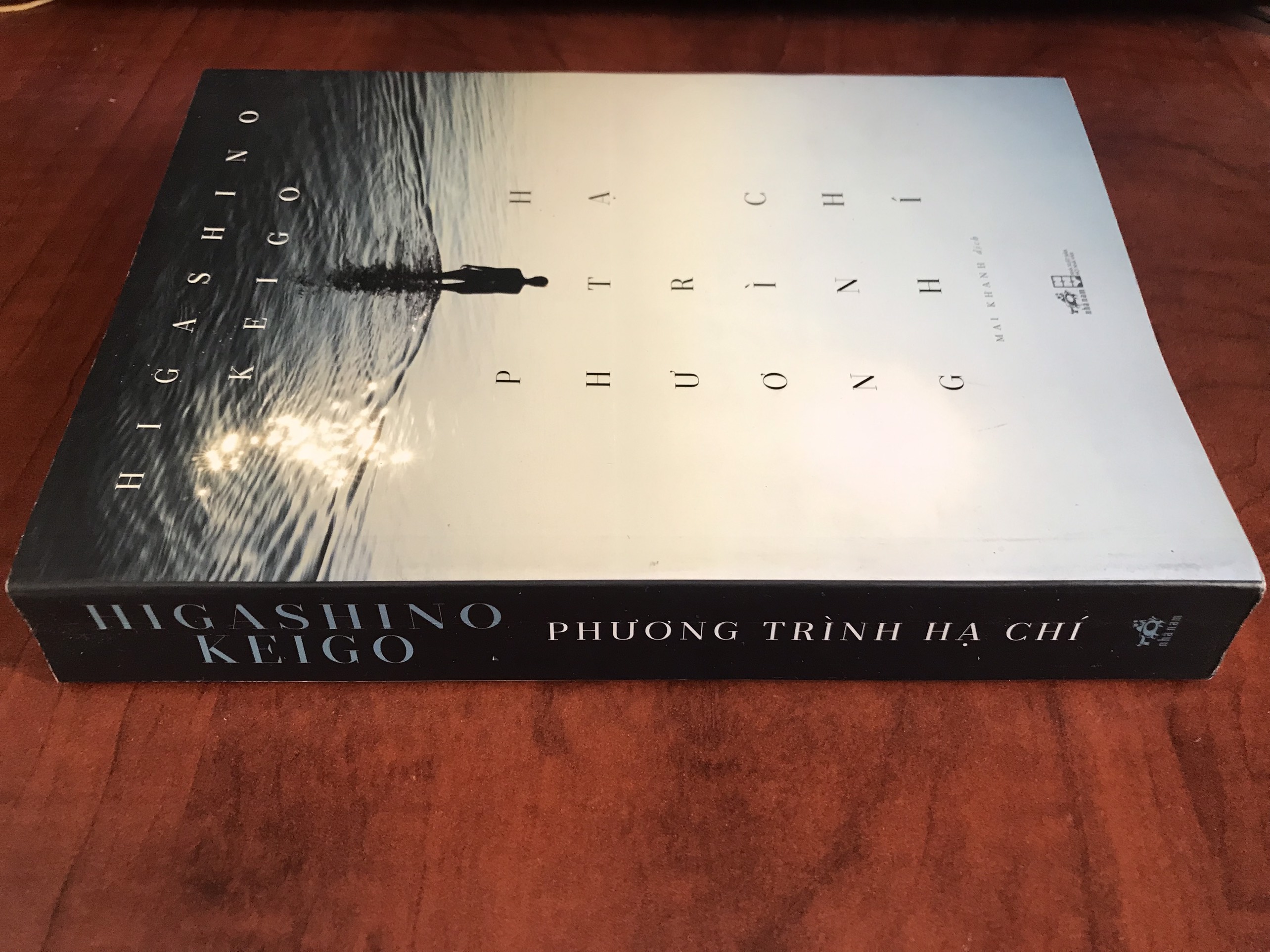 Sách - Phương trình hạ chí