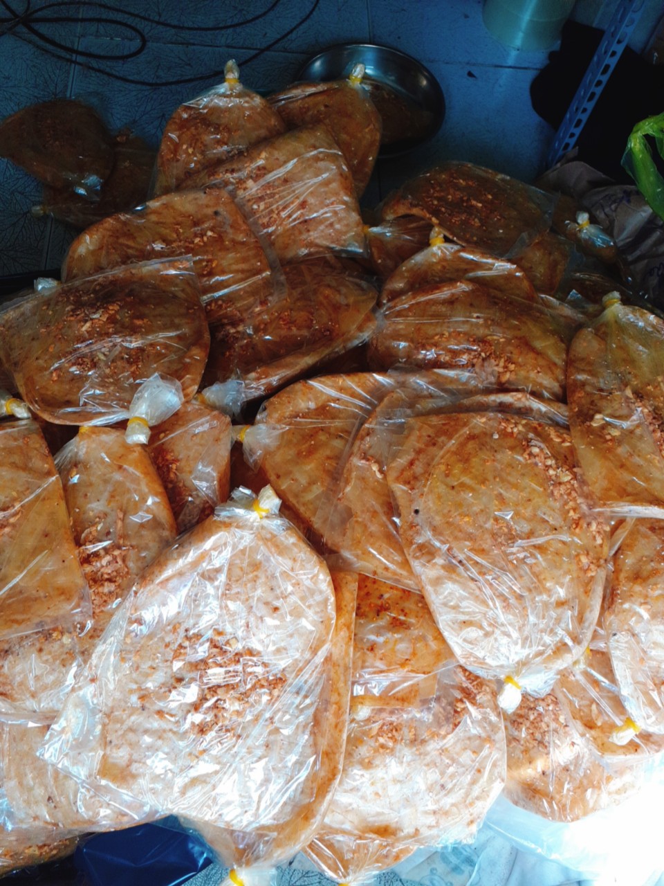 Bánh tráng trộn muối tỏi - combo 5 bịch
