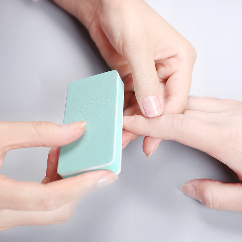 phao dũa mịn móng nail