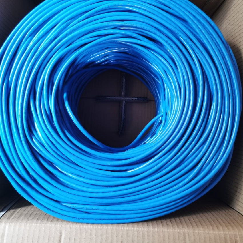 Dây cáp mạng cat5e bấm sẵn 2 đầu 5m (Xanh)